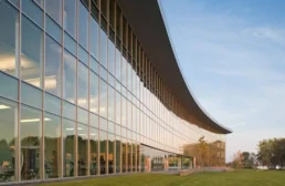 کرتین وال شیشه ای