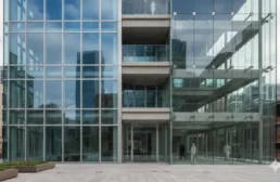 مقایسه نمای کرتین وال و اسپایدر