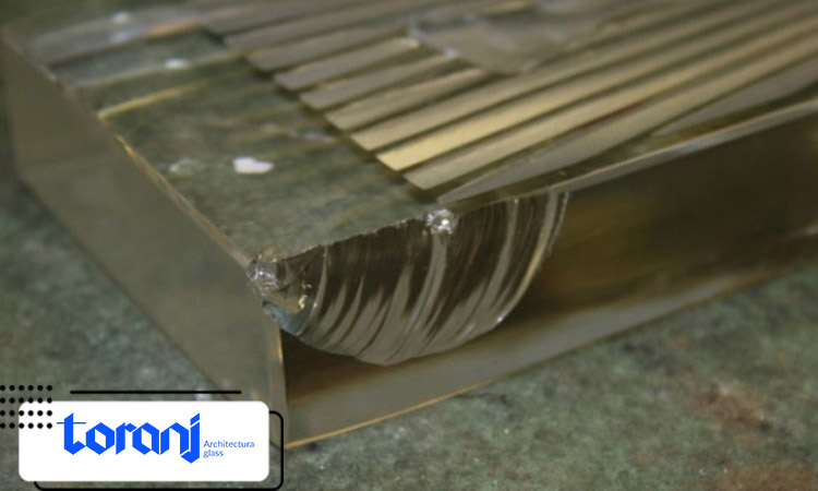 شکست حرارتی شیشه چیست و چگونه رخ می دهد؟